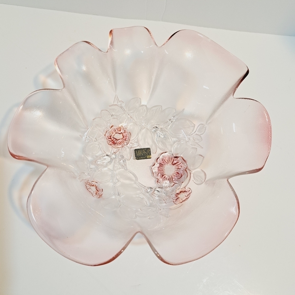 Vintage Mikasa West‎ Germany Rosella Embossed Glass Bowl